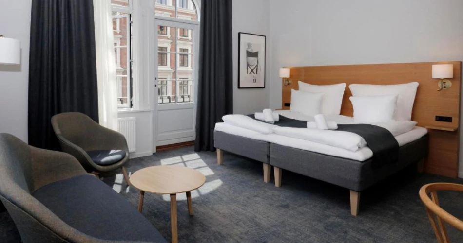 Hoteles cercanos a los Jardines de Tivoli en Copenhague. Alójate cerca de la magia.