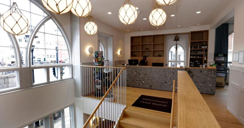 Your Guide to the Best Hotels Near Tivoli Gardens for Every Traveler