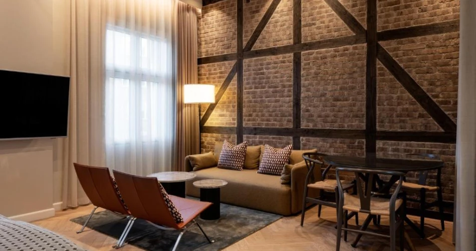 Your Guide to the Best Hotels Near Tivoli Gardens for Every Traveler